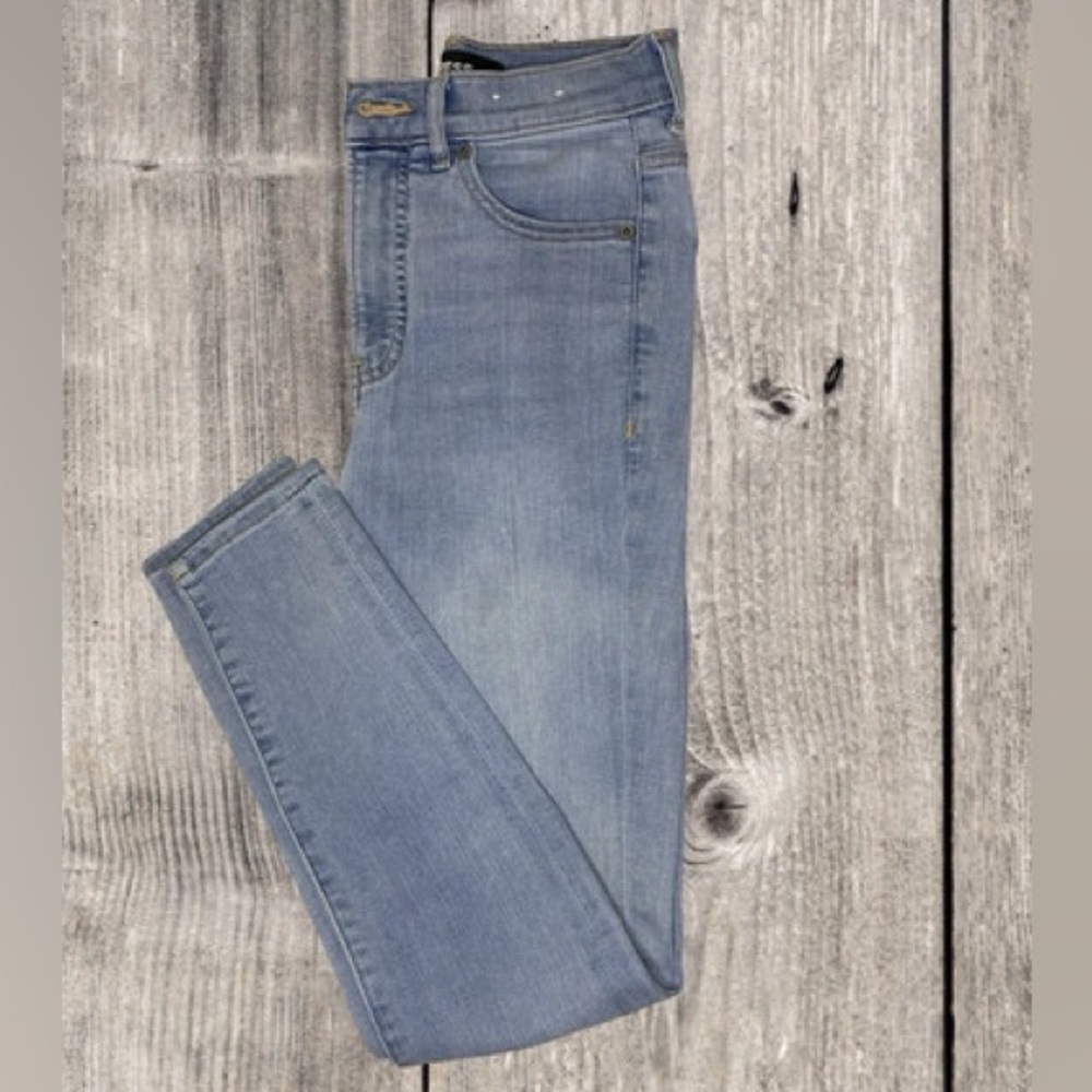 Women’s Express Jeans High Rise Ankle Legging Stretch + Blue Denim Size‎ 2/R